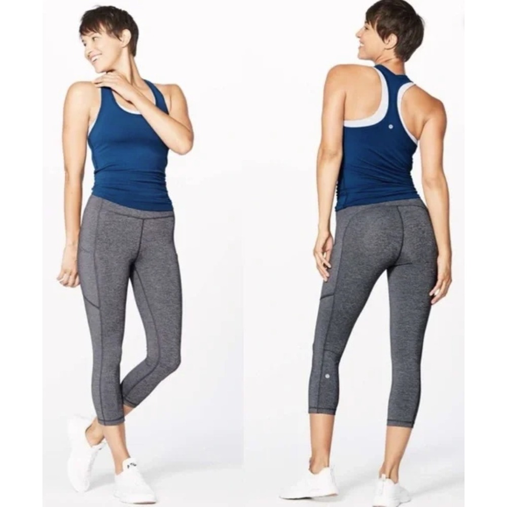 Lululemon Speed Up Crop‎ 21" in Heathered Black Size 6